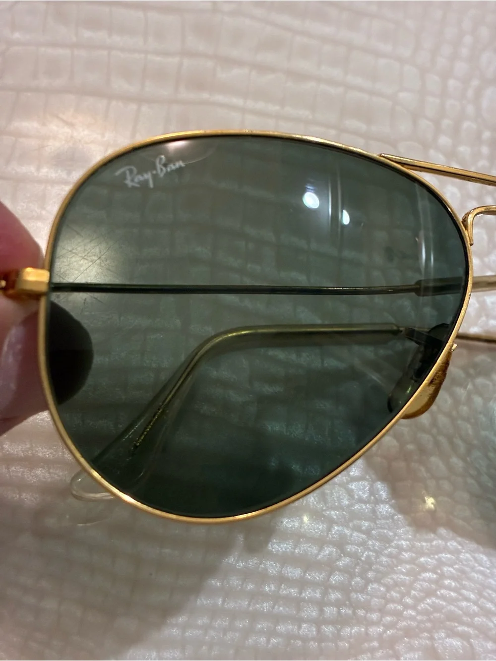 Ray-Ban Gold Aviator Sunglasses with Dark  Lenses 58-14